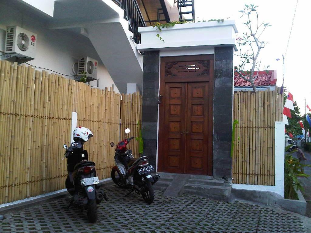 The Wayang Homestay Yogyakarta Exterior foto